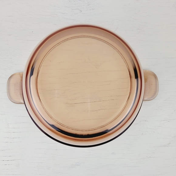 Visions Corning Amber Brown Glass Mixing Bowl Casserole Skillet v20b France 70s - Picture 3 of 8